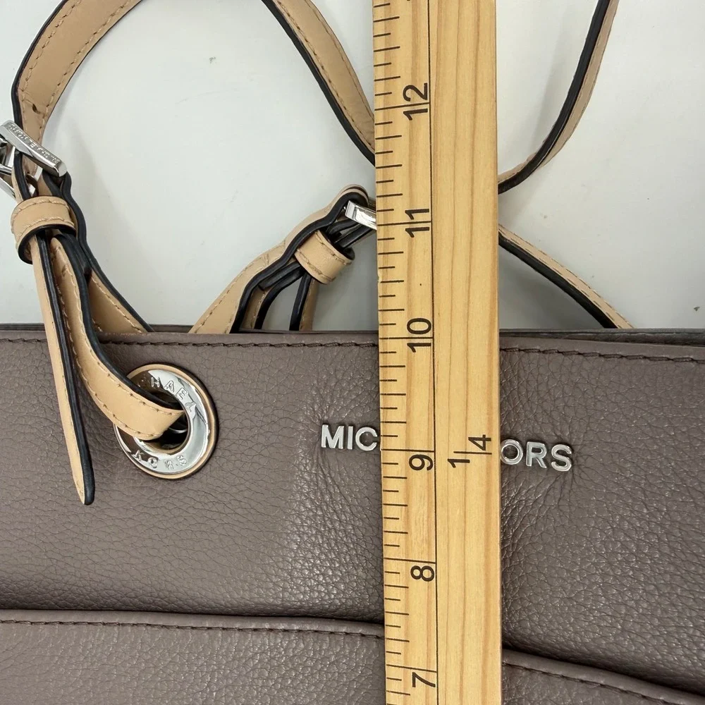 Michael Kors Bedford Tote Women Medium Taupe Pebbled Leather 30H4SBFT6L